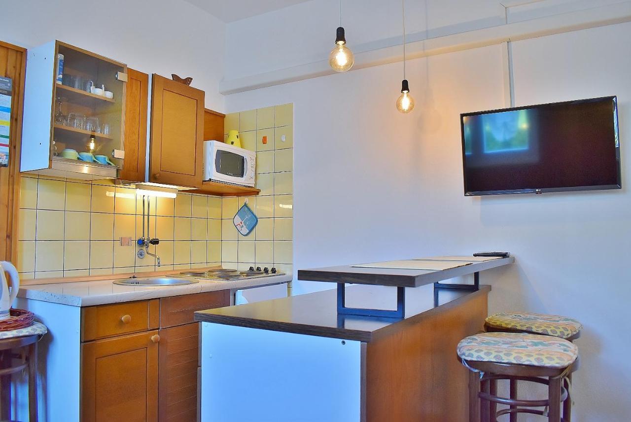 Apartments Zenko Rab Town Extérieur photo