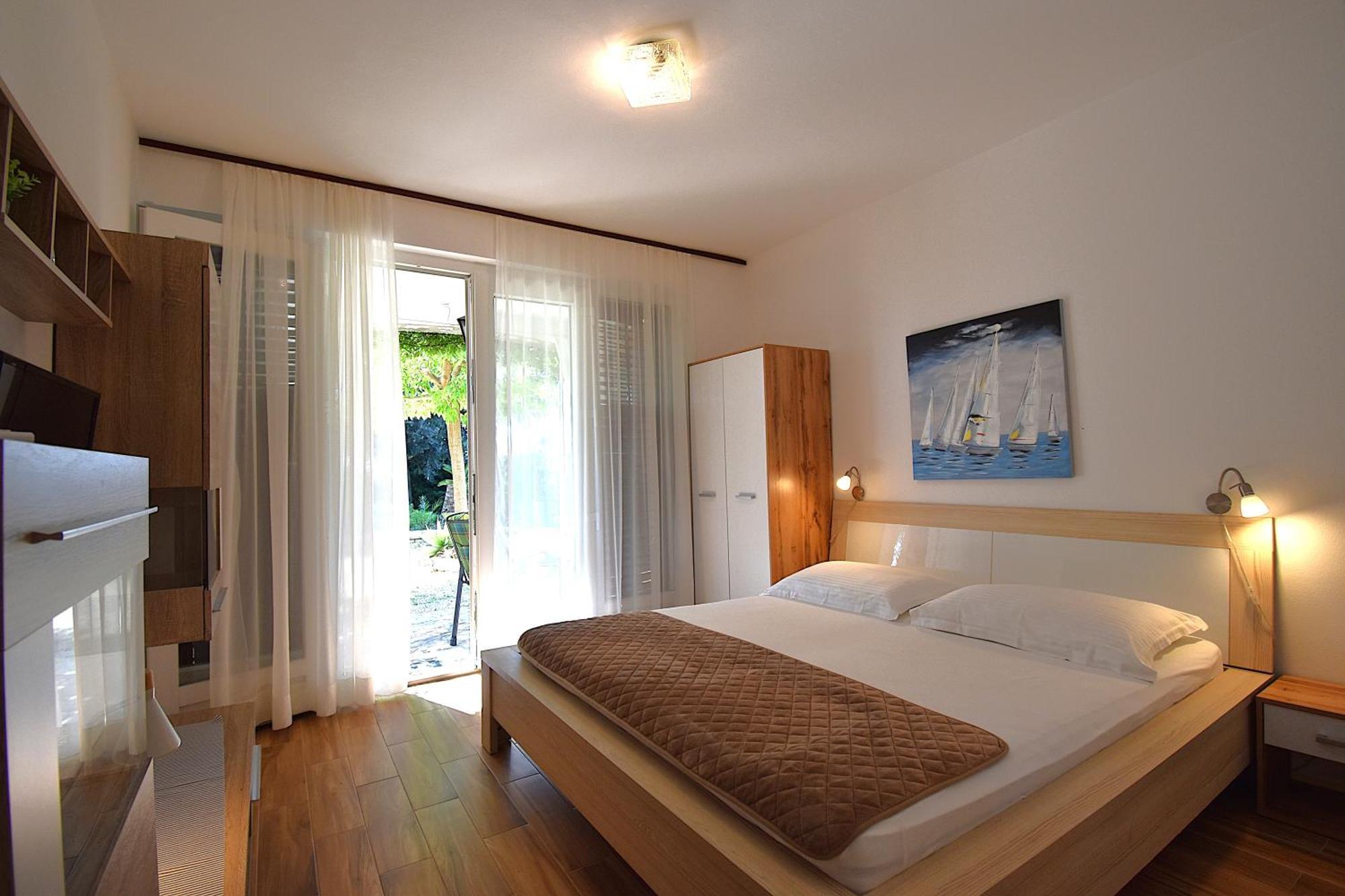 Apartments Zenko Rab Town Extérieur photo
